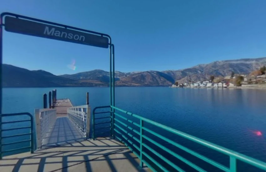 Waterfront photograph preview
